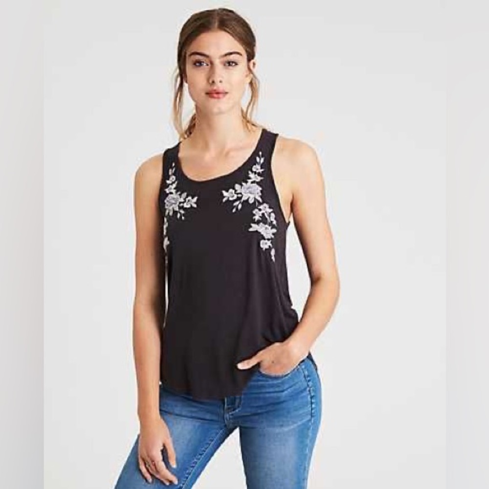 American Eagle Outfitters Black Tank Top with White Floral Embroidery - Picture 4 of 7